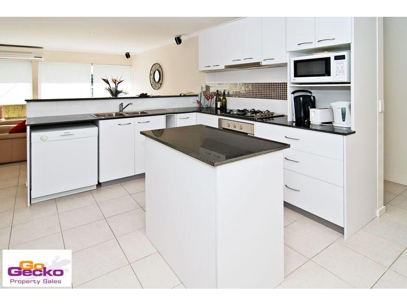 25 Patricks Road, Arana Hills QLD 4054