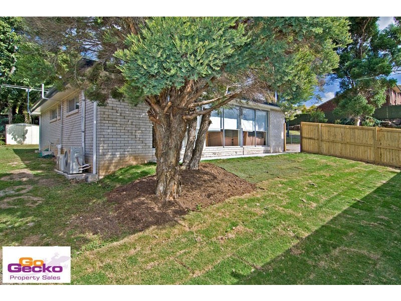 25 Patricks Road, Arana Hills QLD 4054