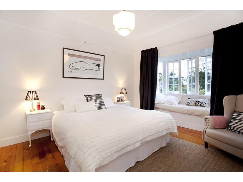 15 Theale Terrace, Ashgrove QLD 4060