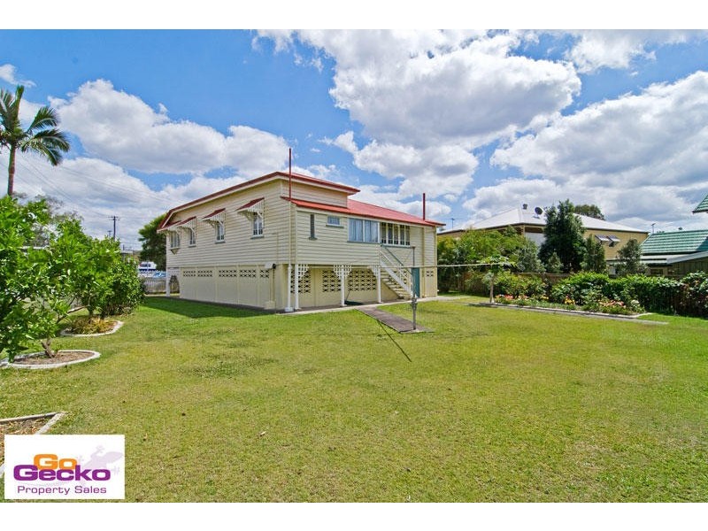 84 Appel Street, Graceville QLD 4075