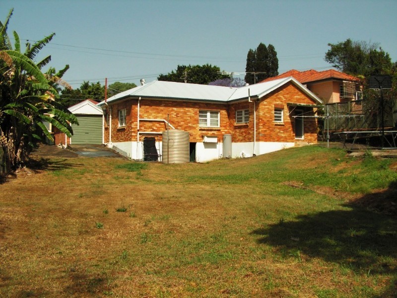 9 Plant Street, Ashgrove QLD 4060