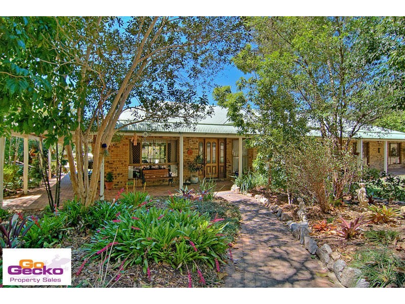 1 Pinecone Court, Bunya QLD 4055