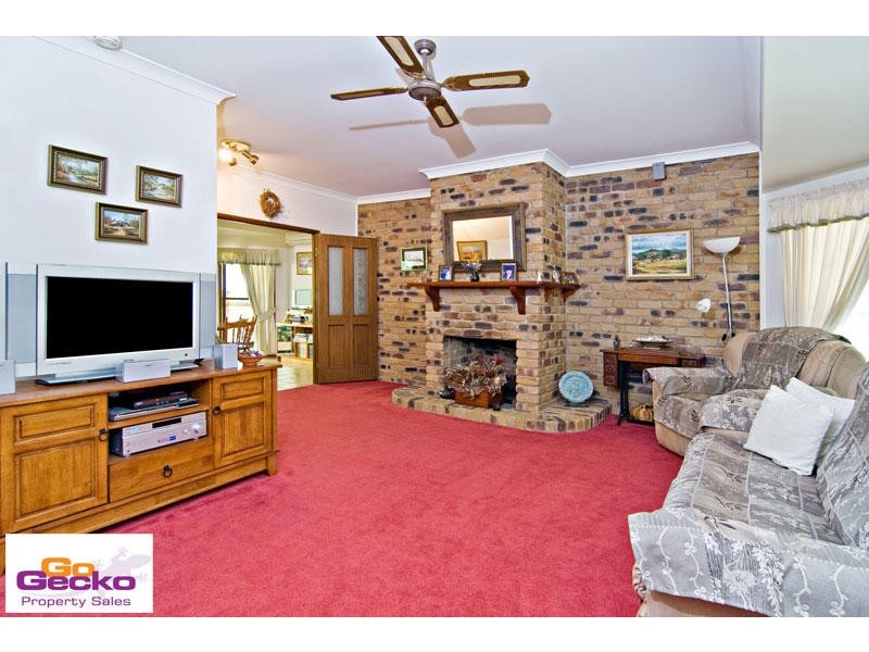 1 Pinecone Court, Bunya QLD 4055