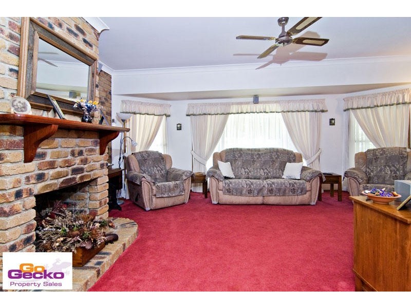 1 Pinecone Court, Bunya QLD 4055