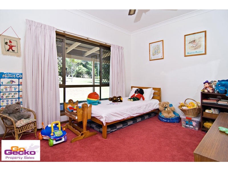 1 Pinecone Court, Bunya QLD 4055