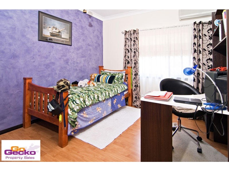 18 Goodman Close, Mcdowall QLD 4053