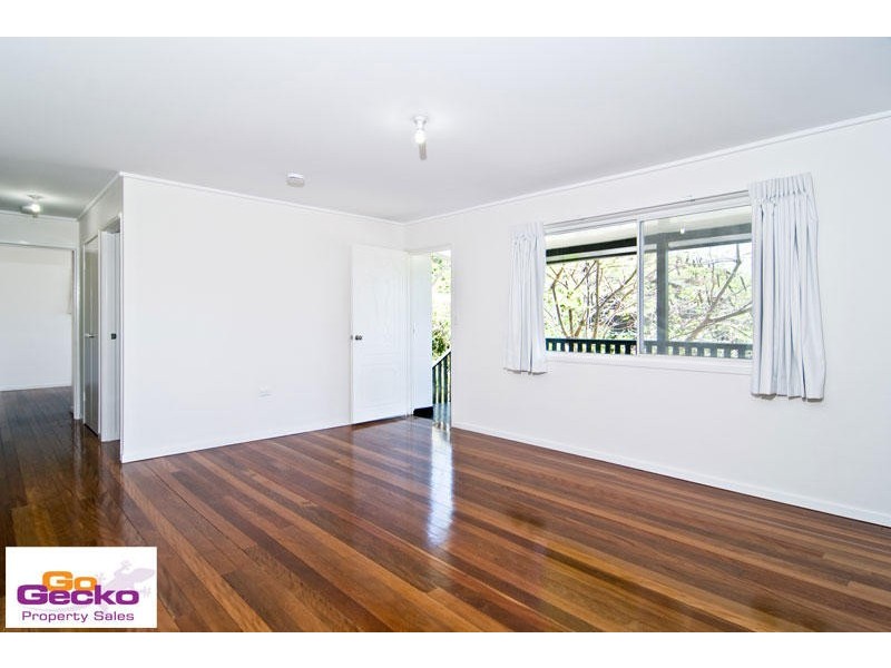 1 Yera Court, Arana Hills QLD 4054