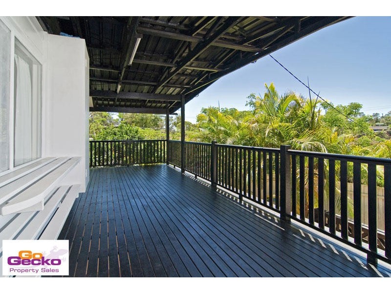 1 Yera Court, Arana Hills QLD 4054