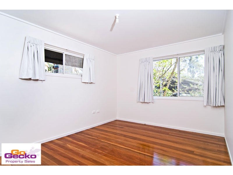 1 Yera Court, Arana Hills QLD 4054