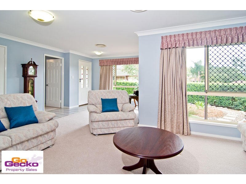 56 Falconglen Place, Ferny Grove QLD 4055