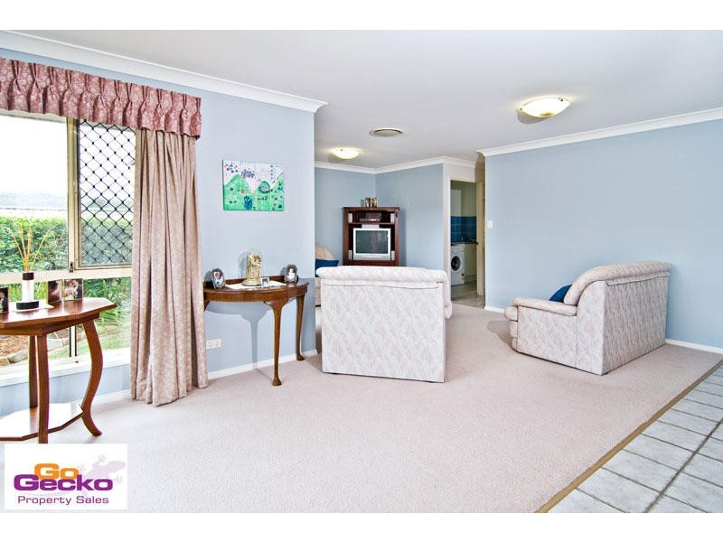 56 Falconglen Place, Ferny Grove QLD 4055