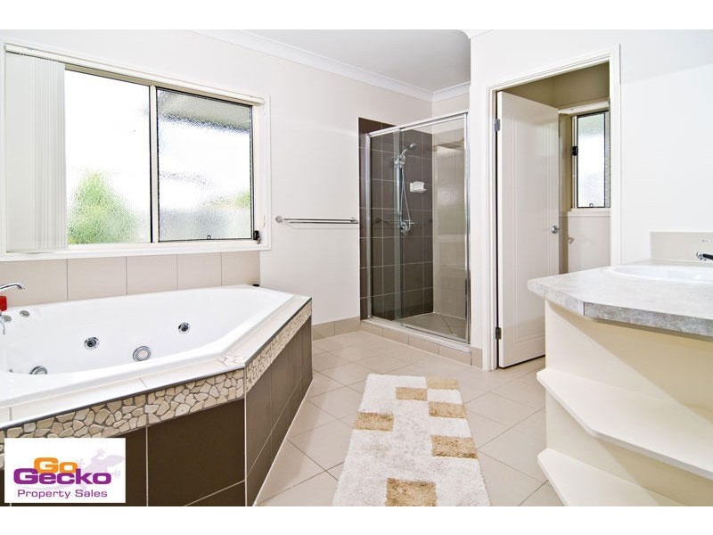 23 Mary Ring Drive, Samford QLD 4520