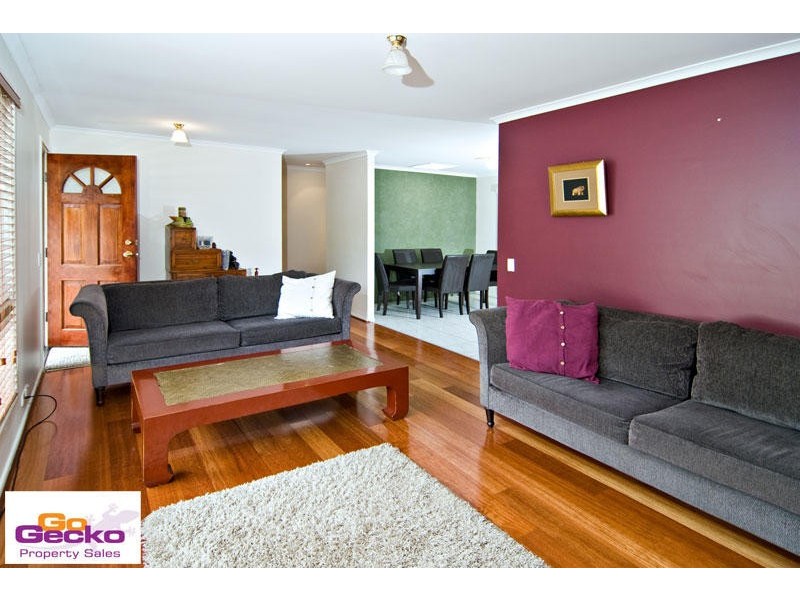 69 Leonarda Drive, Arana Hills QLD 4054