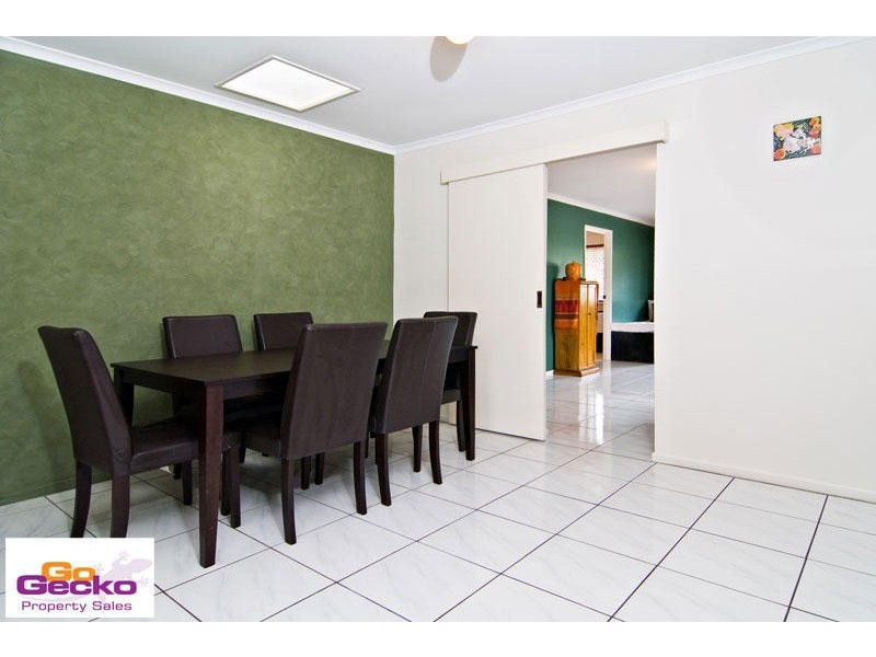 69 Leonarda Drive, Arana Hills QLD 4054