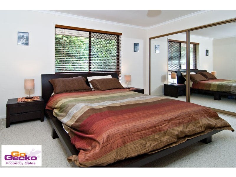 69 Leonarda Drive, Arana Hills QLD 4054