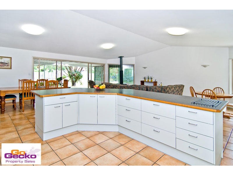 172 Blackwood Street, Mitchelton QLD 4053