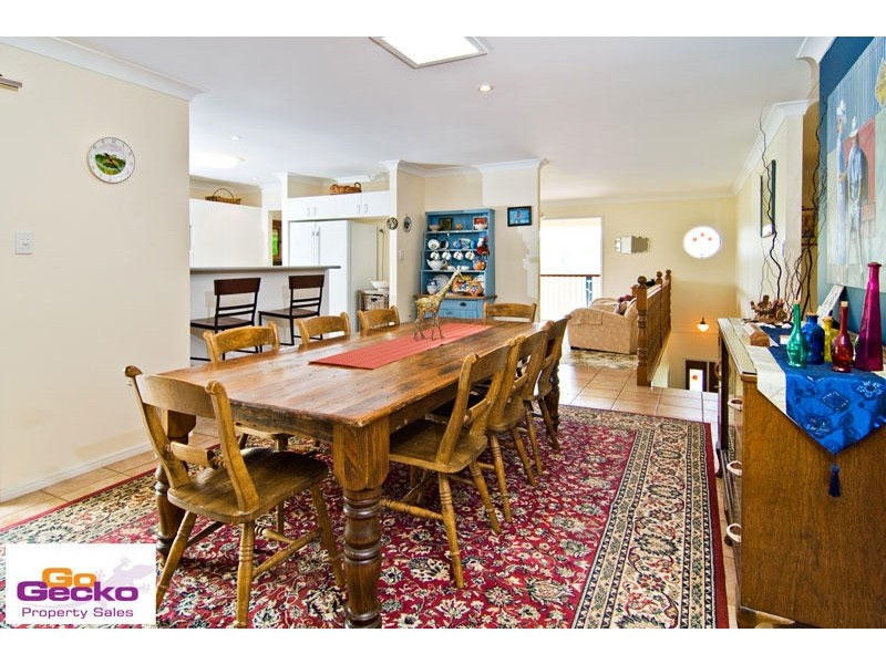 273 Upper Kedron Road, Ferny Grove QLD 4055