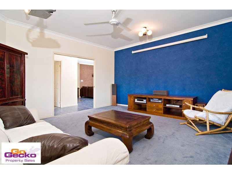 9 Copeton Court, Albany Creek QLD 4035