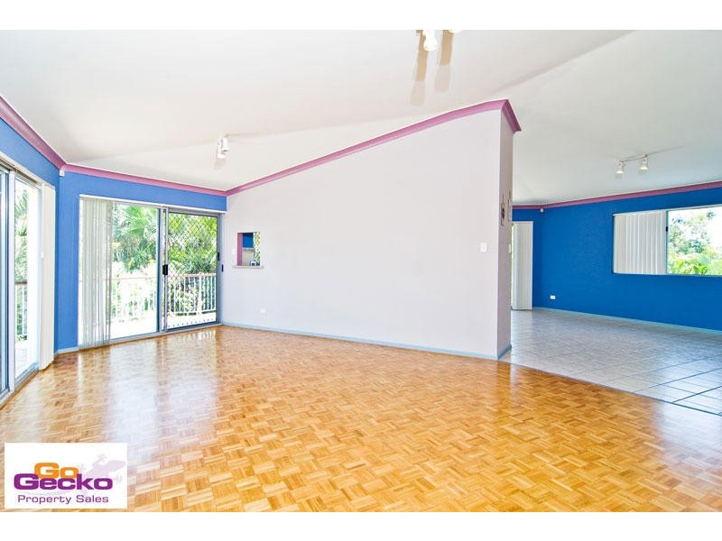 29 Redford Crescent, Mcdowall QLD 4053