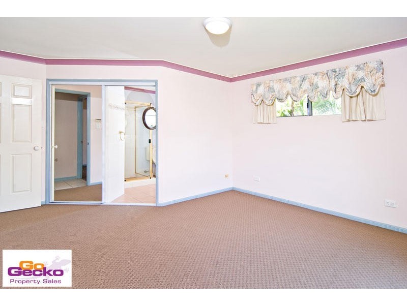 29 Redford Crescent, Mcdowall QLD 4053