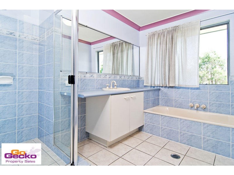 29 Redford Crescent, Mcdowall QLD 4053