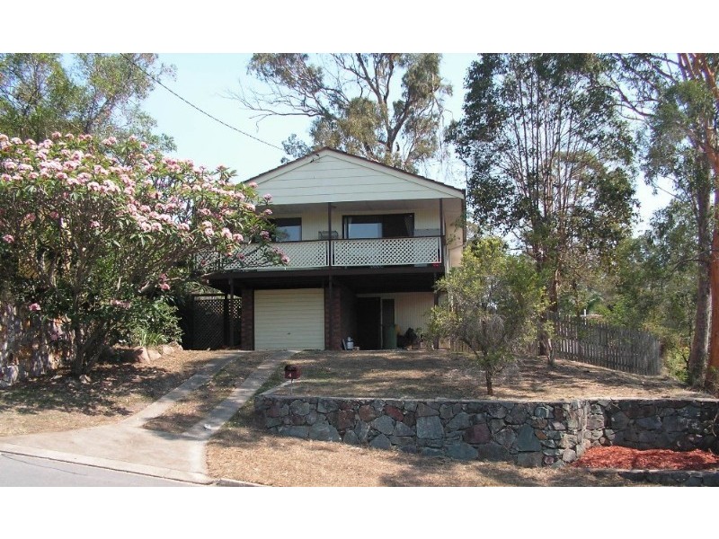 4 Towri Street, Ferny Hills QLD 4055