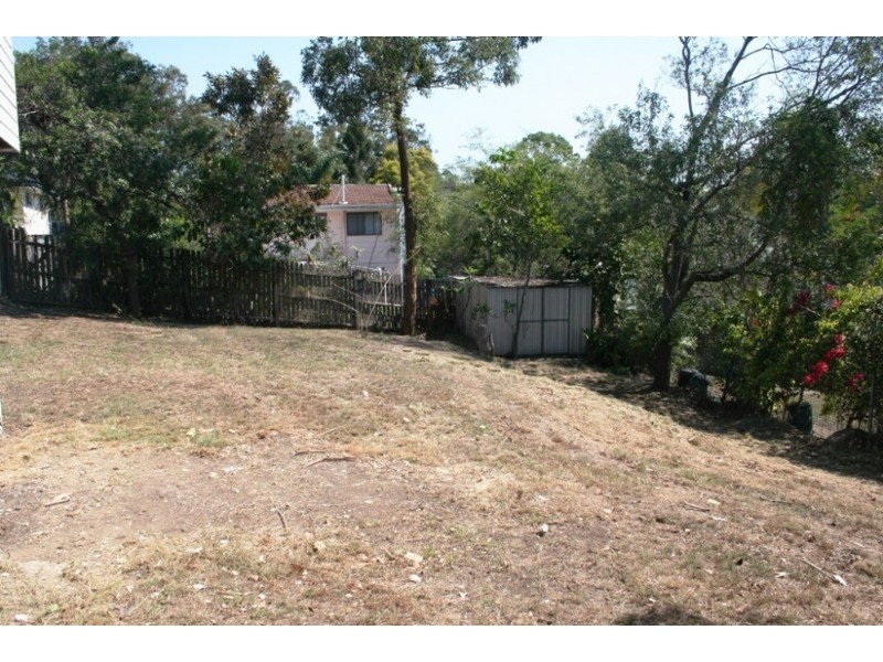 4 Towri Street, Ferny Hills QLD 4055