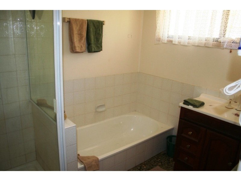 4 Towri Street, Ferny Hills QLD 4055