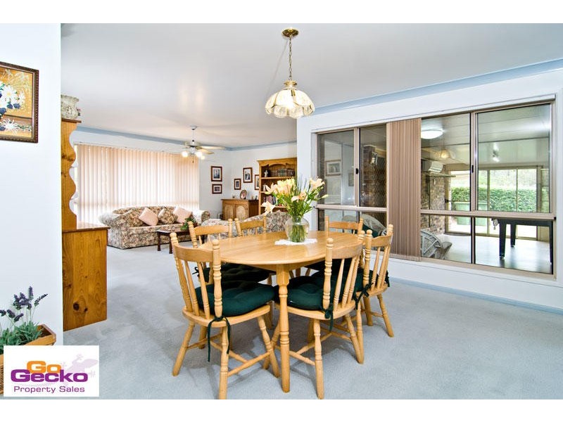 2 Satinwood Drive, Samford QLD 4520