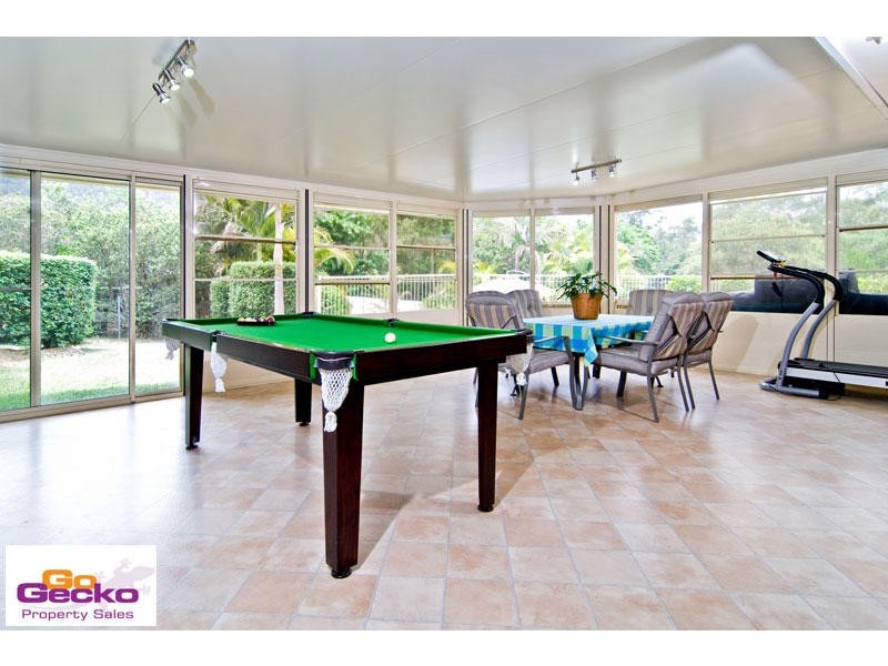 2 Satinwood Drive, Samford QLD 4520