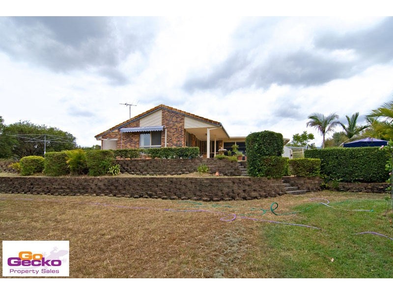 2 Satinwood Drive, Samford QLD 4520