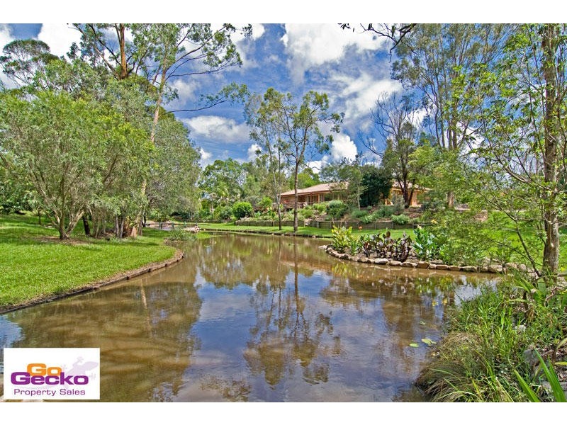 13 Weston Drive, Bunya QLD 4055
