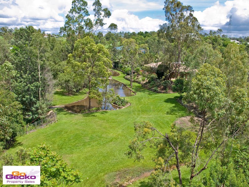 13 Weston Drive, Bunya QLD 4055