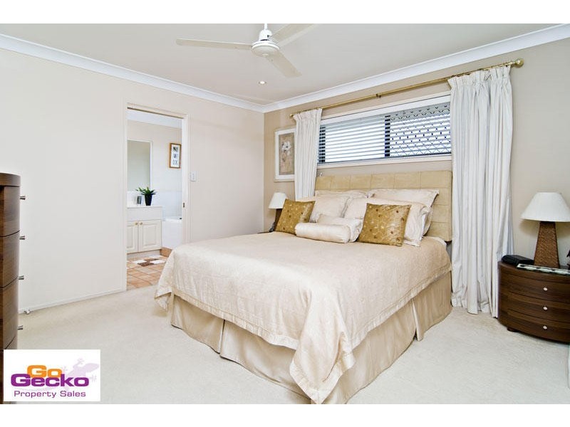 14 Cosby Place, Mcdowall QLD 4053