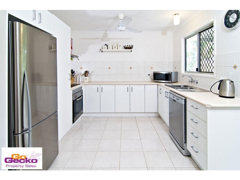 29 Balfour Street, Ferny Hills QLD 4055