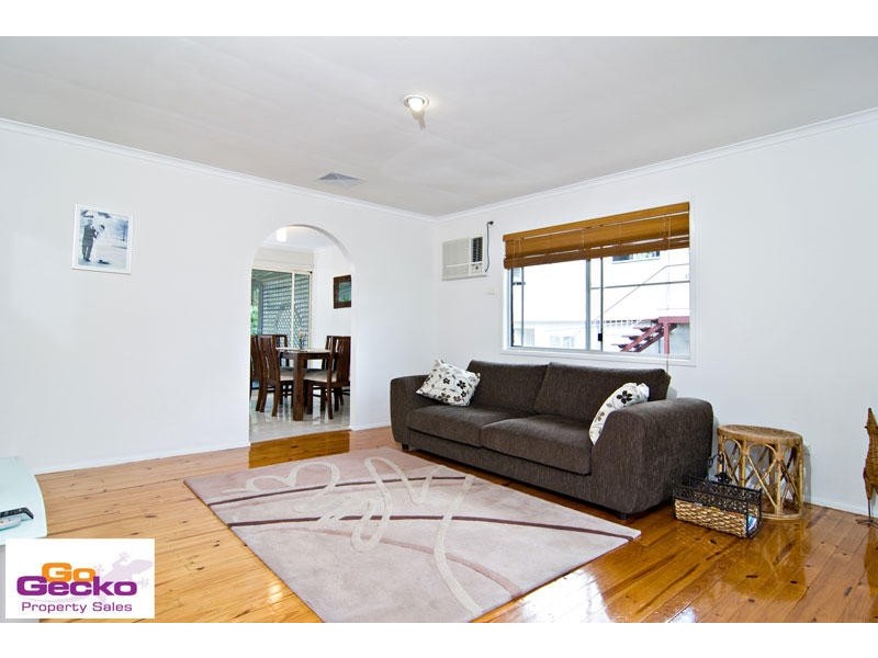 29 Balfour Street, Ferny Hills QLD 4055