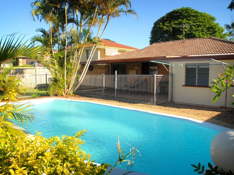 11 Lislane Street, Ferny Grove QLD 4055