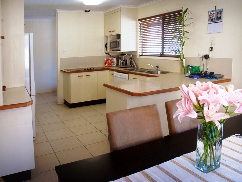 11 Lislane Street, Ferny Grove QLD 4055