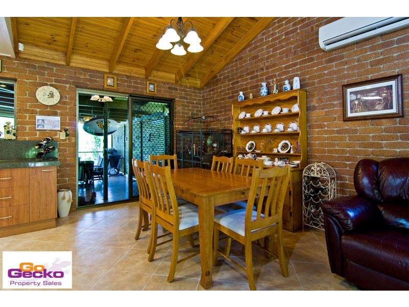 14 Ingrid Street, Samford QLD 4520