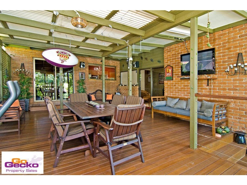 14 Ingrid Street, Samford QLD 4520