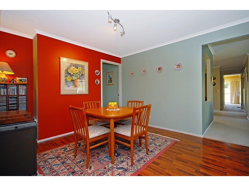 15 Valray Place, Samford QLD 4520