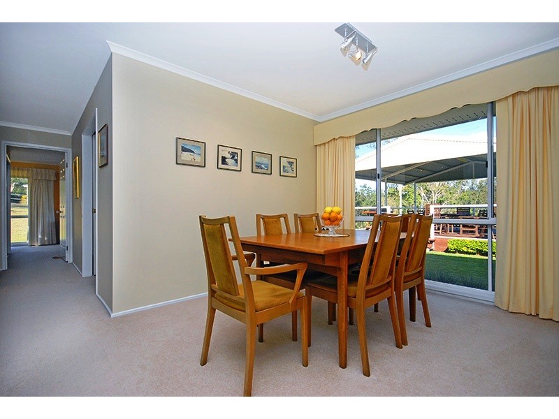 15 Valray Place, Samford QLD 4520