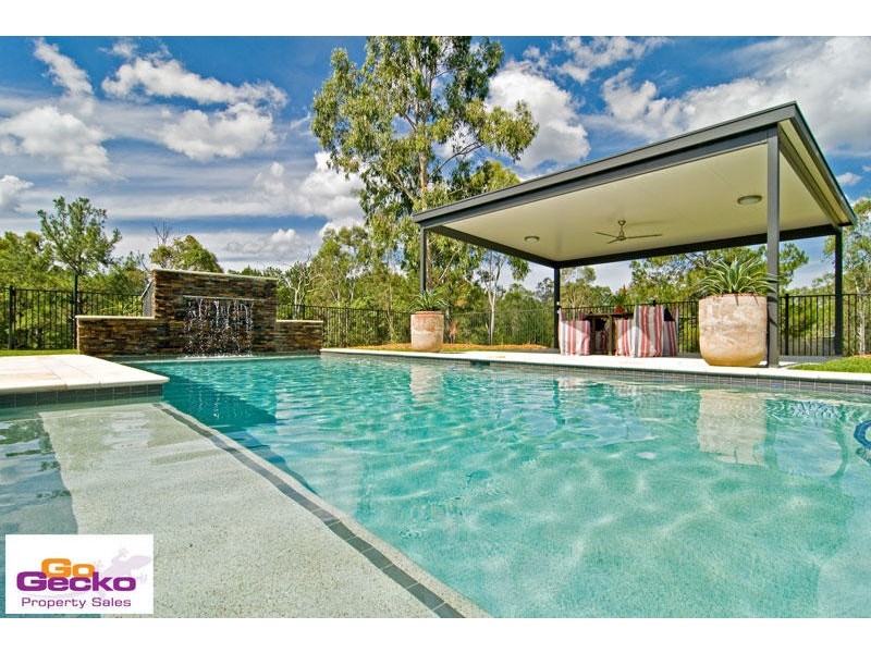 6 Kay Drive, Samford QLD 4520