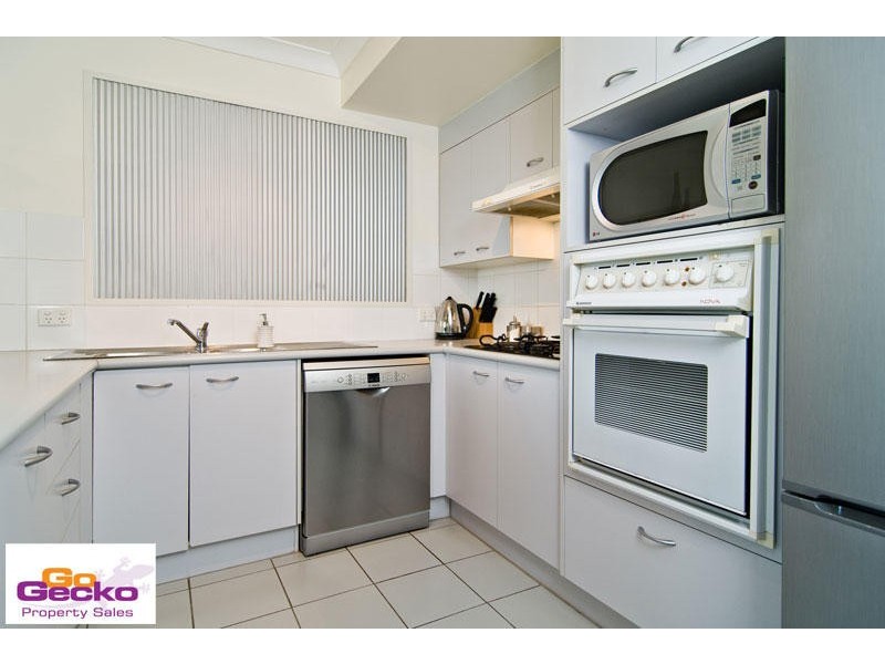 261 Bunya Road, Arana Hills QLD 4054