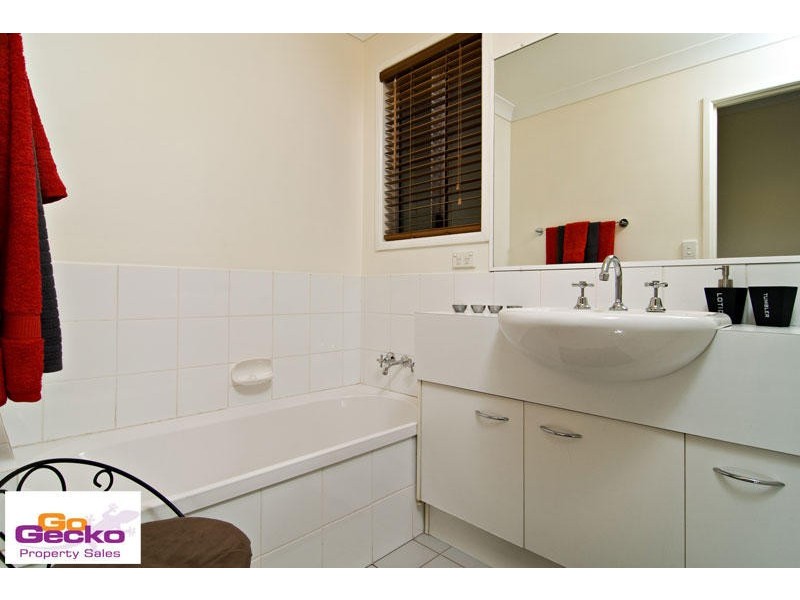 261 Bunya Road, Arana Hills QLD 4054