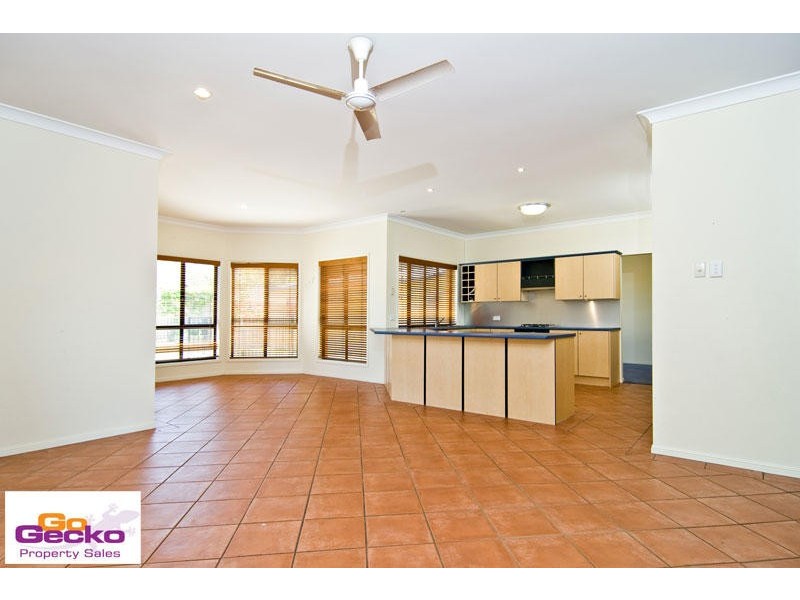 150 Streisand Drive, Mcdowall QLD 4053