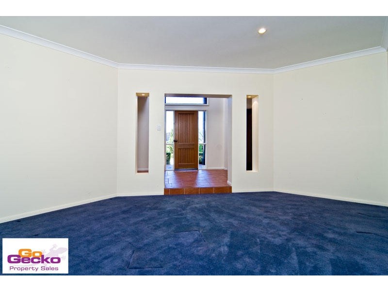 150 Streisand Drive, Mcdowall QLD 4053