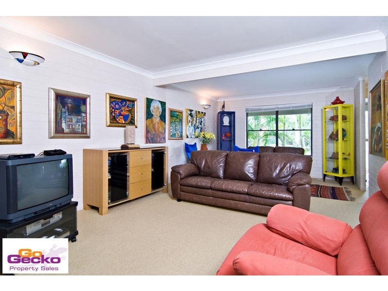 4 Tallawong Place, The Gap QLD 4061