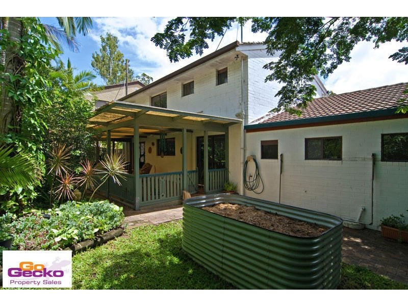 4 Tallawong Place, The Gap QLD 4061