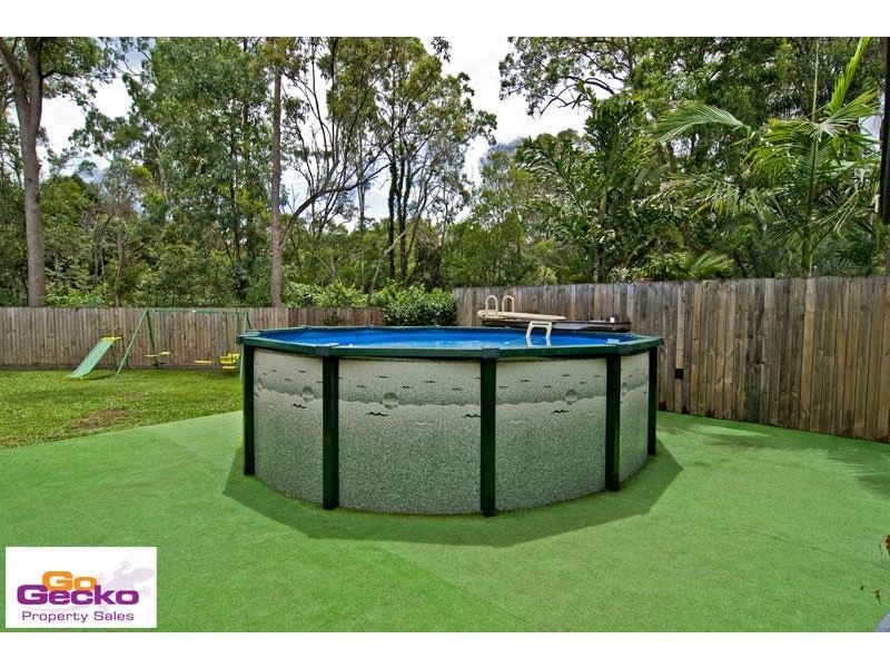 13 Fred Campbell Drive, Albany Creek QLD 4035